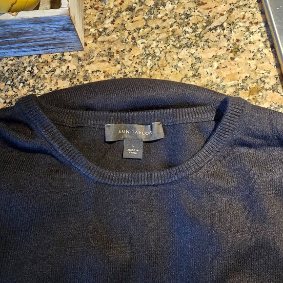 Ann Taylor Black Sweater, size Large, EUC - Picture 3 of 7